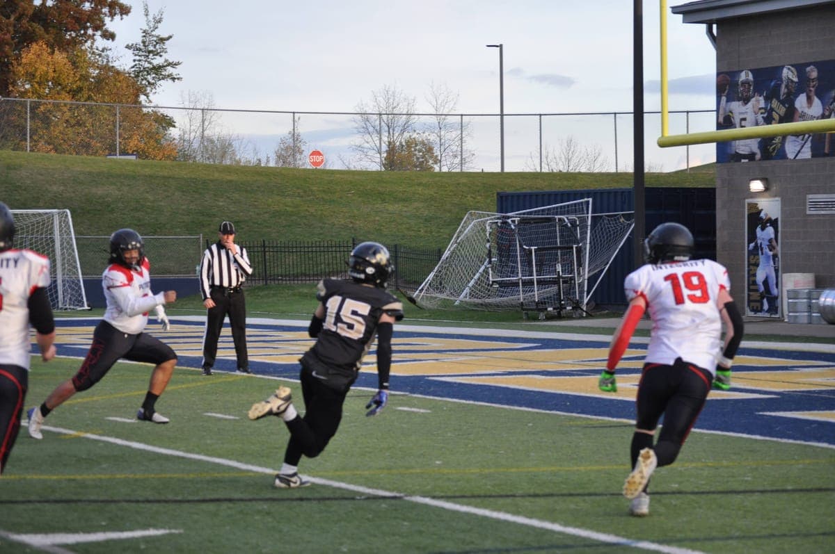 Saints 2025 game action shot