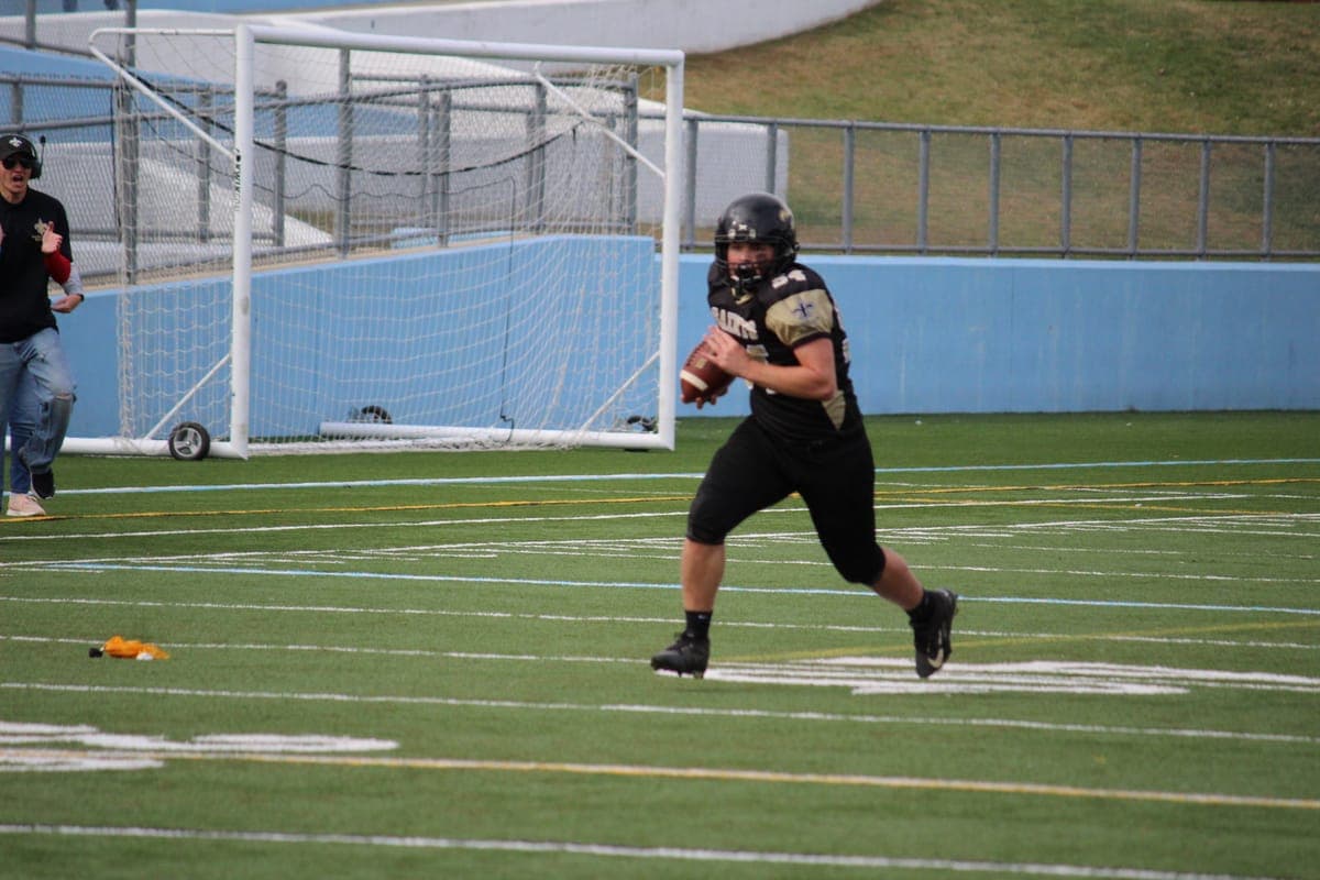 Saints 2025 game action shot